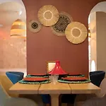 Marrakech Avec Jacuzzi Privatif Romantique Proche Toulouse Auterive (Haute-Garonne)